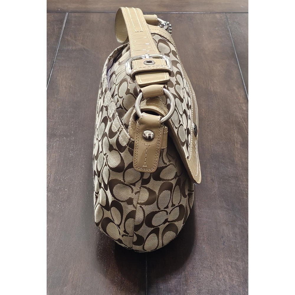 Coach F13739 Signature Soho Flap Shoulder Bag Purse Tan With Matching Wallet Y2K - Picture 4 of 14
